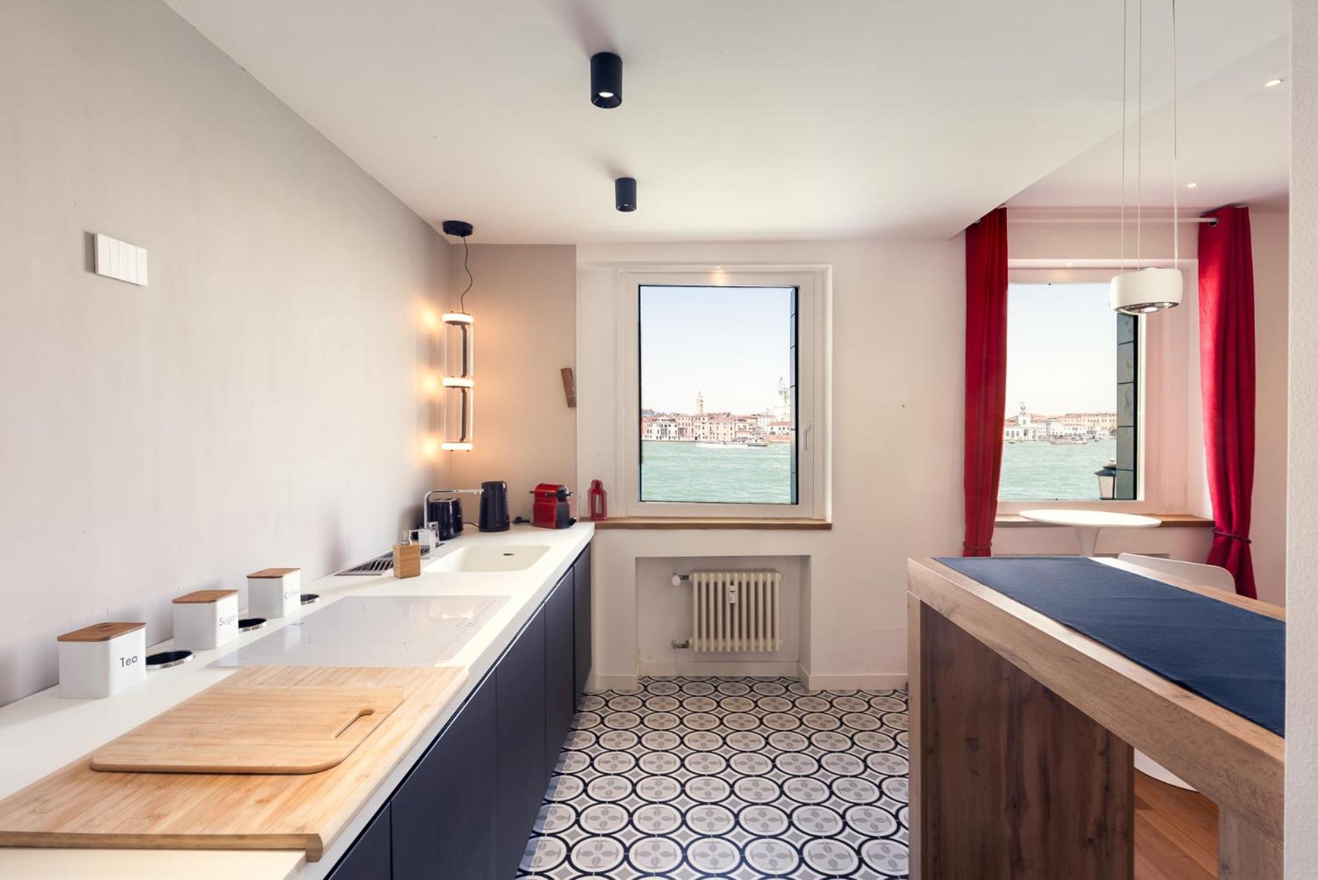 Apartment 3 Windows On St - Waterfront Venedig